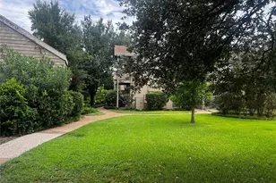 2100 Tanglewilde St, Houston, TX 77063 - Photo 2