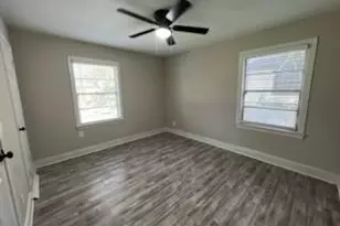 5655 Belneath St, Houston, TX 77033 - Photo 12