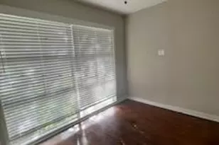5655 Belneath St, Houston, TX 77033 - Photo 10
