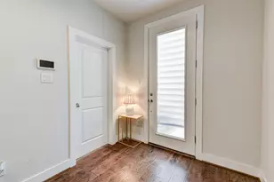 5857 Dolores St, Houston, TX 77057 - Photo 6