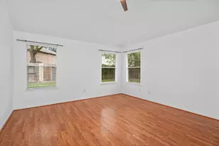 2014 White Oaks Hills Ln, Houston, TX 77339 - Photo 14