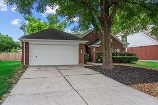 2014 White Oaks Hills Ln, Houston, TX 77339 - Photo 42