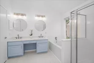 2014 White Oaks Hills Ln, Houston, TX 77339 - Photo 18