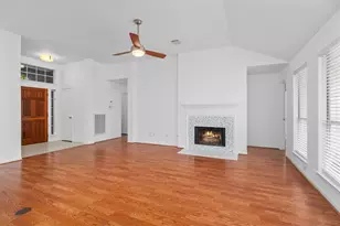 2014 White Oaks Hills Ln, Houston, TX 77339 - Photo 6