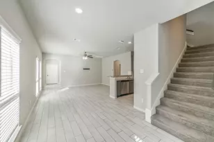 412 Emerald Thicket Ln, Houston, TX 77336 - Photo 16