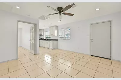 9206 W Sterling Drive, Pearland, TX 77584 - Photo 36