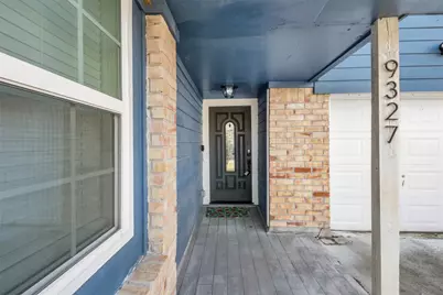 9327 Golden Sunshine Drive, Houston, TX 77064 - Photo 4