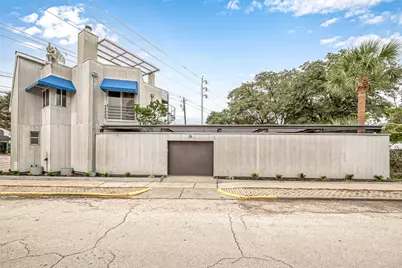 2029 Dunlavy Street, Houston, TX 77006 - Photo 2