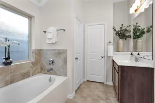 428 Auburn Pines Dr, Montgomery, TX 77316 - Photo 32