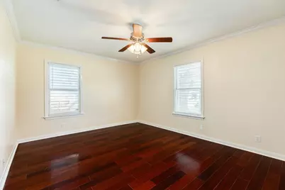 114 Tarpon Avenue, Galveston, TX 77550 - Photo 20