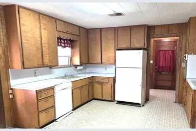 702 E Trinity Street, Victoria, TX 77901 - Photo 12