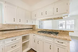 5602 Green Springs Dr, Houston, TX 77066 - Photo 20