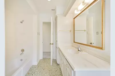 5602 Green Springs Drive, Houston, TX 77066 - Photo 30