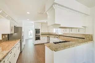 5602 Green Springs Dr, Houston, TX 77066 - Photo 14