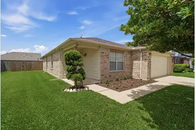 3209 Wheatmeadow Court, Pearland, TX 77581 - Photo 2