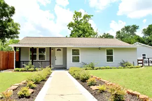 528 Prairie St, Columbus, TX 78934 - Photo 24