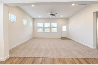 8326 Amethyst Valley Lane, Angleton, TX 77515 - Photo 12
