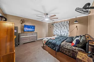 8131 Brinkworth Ln, Houston, TX 77070 - Photo 18
