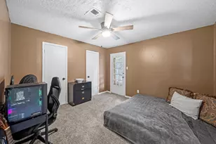 8131 Brinkworth Ln, Houston, TX 77070 - Photo 22