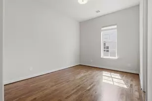 1348 W 25th St, Houston, TX 77008 - Photo 22