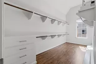 1348 W 25th St, Houston, TX 77008 - Photo 20