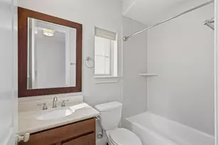 1348 W 25th St, Houston, TX 77008 - Photo 24