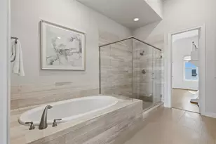 1348 W 25th St, Houston, TX 77008 - Photo 20