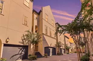 1348 W 25th St, Houston, TX 77008 - Photo 36