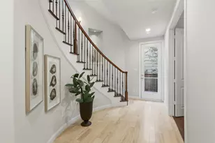 1348 W 25th St, Houston, TX 77008 - Photo 8