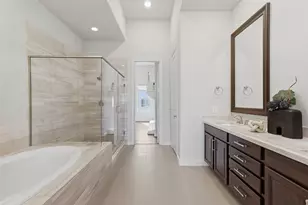1348 W 25th St, Houston, TX 77008 - Photo 18