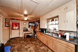 1523 County Rd 676, Dayton, TX 77535 - Photo 22