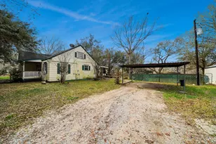 1523 County Rd 676, Dayton, TX 77535 - Photo 12