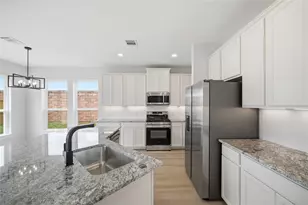 113 Par Circle, La Porte, TX 77571 - Photo 16