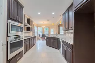 3911 Fall Branch Dr, Katy, TX 77450 - Photo 18
