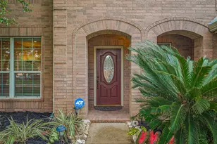 3911 Fall Branch Dr, Katy, TX 77450 - Photo 2