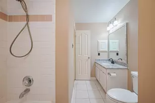 3911 Fall Branch Dr, Katy, TX 77450 - Photo 36