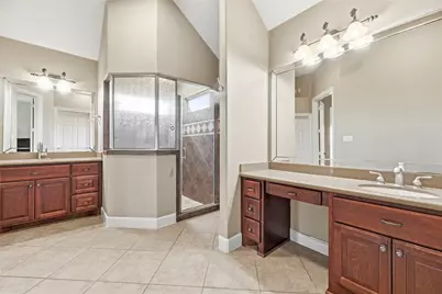 8606 Meadowview Court, Jersey Village, TX 77040 - Photo 16