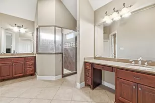 8606 Meadowview Ct, Jersey Village, TX 77040 - Photo 16