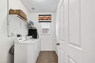 6527 Capridge Dr, Houston, TX 77048 - Photo 14