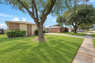 4319 Breckenridge Dr, Houston, TX 77066 - Photo 2
