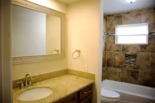 8523 Elmhaven Rd, La Porte, TX 77571 - Photo 16