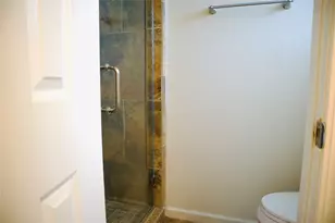 8523 Elmhaven Rd, La Porte, TX 77571 - Photo 20