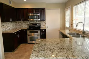 2754 Quarry Hill Rd, Sugar Land, TX 77478 - Photo 8