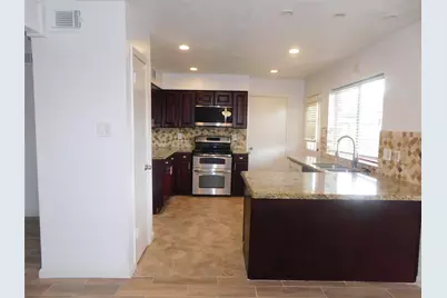 2754 Quarry Hill Road, Sugar Land, TX 77478 - Photo 32