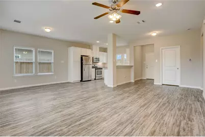 64 Road 51024, Cleveland, TX 77327 - Photo 4