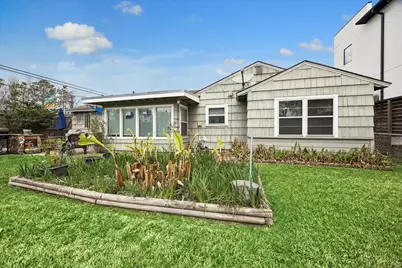 4629 Valerie, Bellaire, TX 77401 - Photo 32