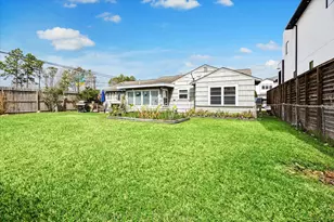 4629 Valerie, Bellaire, TX 77401 - Photo 34