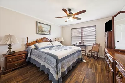 4629 Valerie, Bellaire, TX 77401 - Photo 24