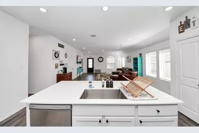 2947 Palominos Way, Conroe, TX 77301 - Photo 4