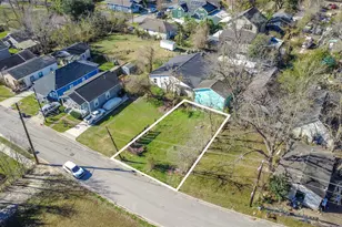 1407 Bringhurst St, Houston, TX 77020 - Photo 8